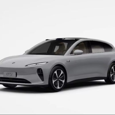 Energy Car NIO E5T Aurora Green 4-Door 5-Seater Intelligent Electric Station Wagon